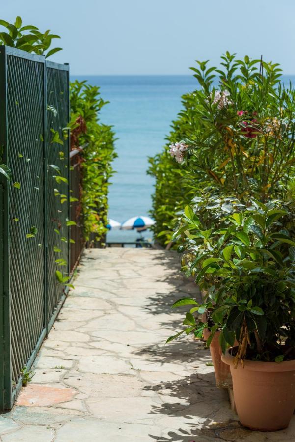 Waves Apartments Melody Glyfada Exterior foto
